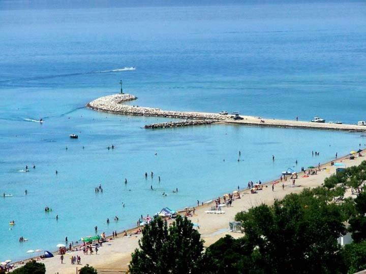Apartman Roza Omiš Exteriér fotografie
