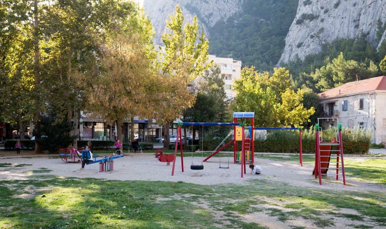 Apartman Roza Omiš Exteriér fotografie